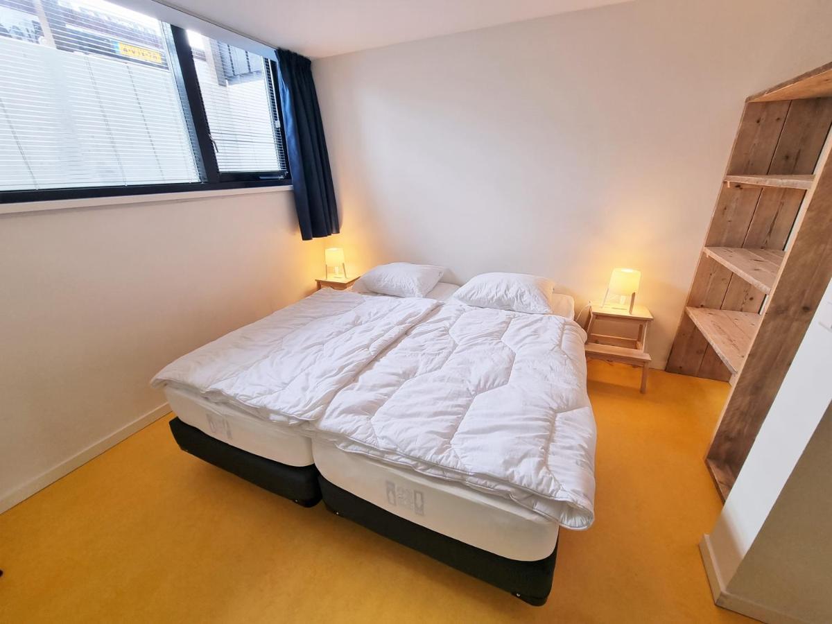Holiday home Nieuw Centrum: Luxe Strandvakantie Met Tuin En Parkeren Domburg